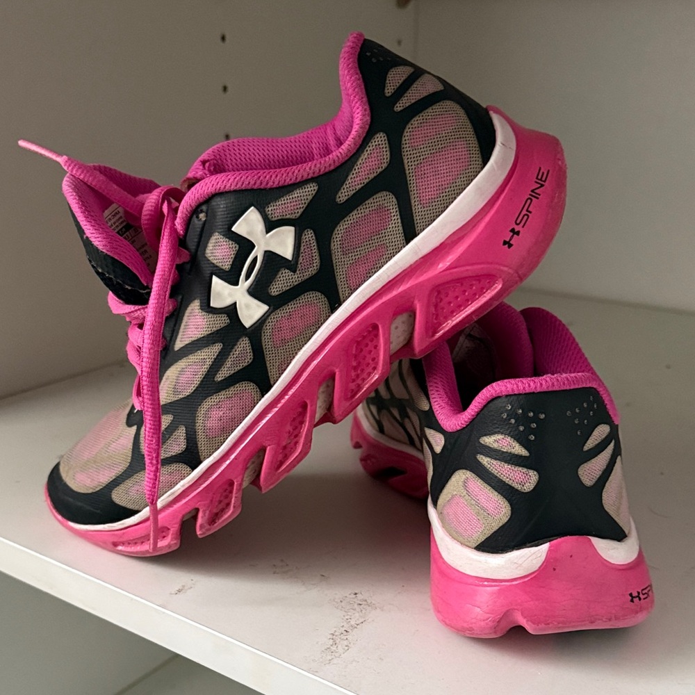 Under Armour Black and Pink Running Shoes